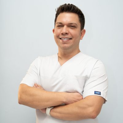 Dt. Erdem Burak Sarı